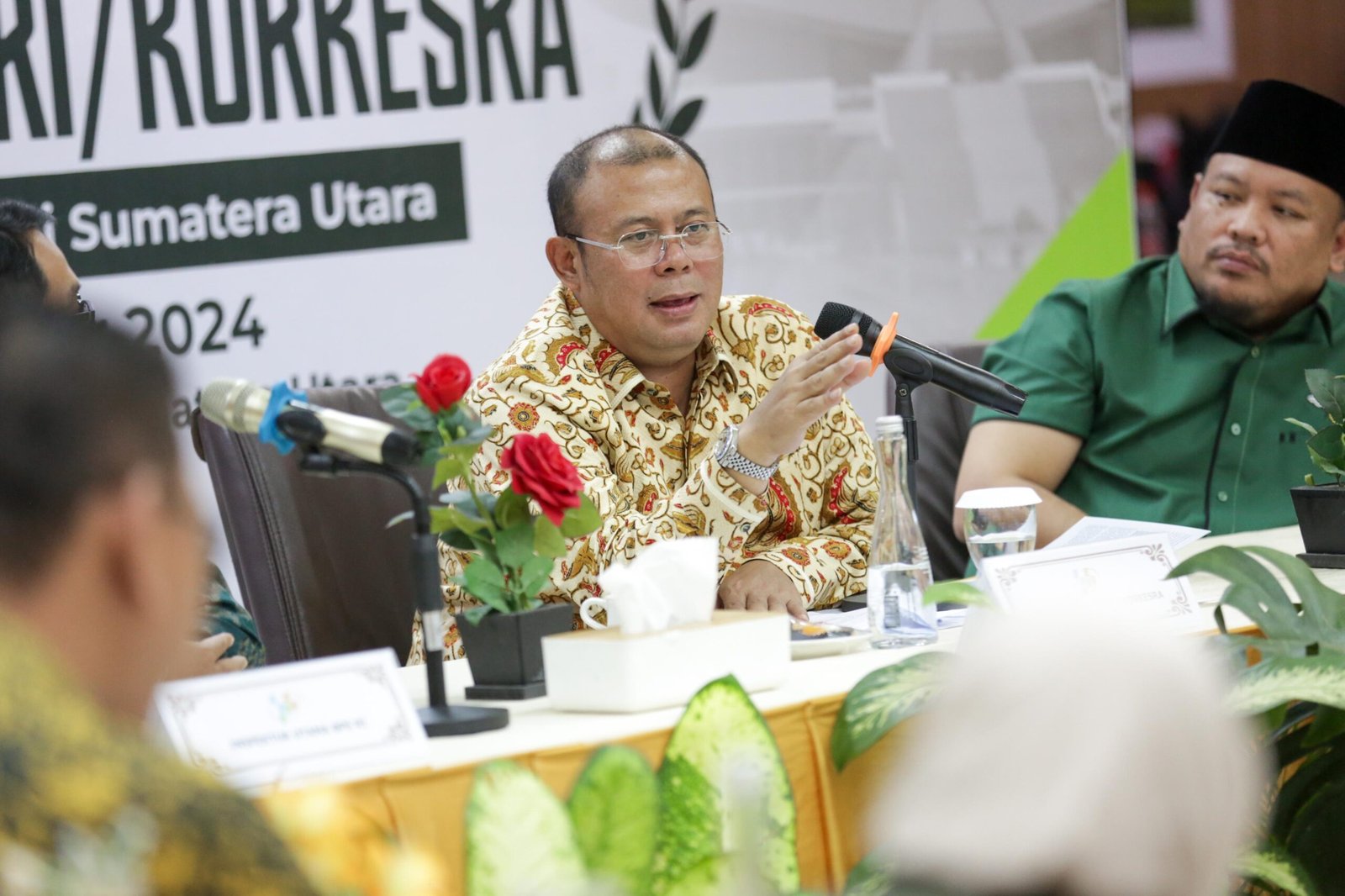 Wakil Ketua DPR RI, Cucun Ahmad Syamsurijal, saat pertemuan dengan BPS dan Badan Penanggulangan Bencana Daerah (BPBD) Provinsi Sumatera Utara di Medan.