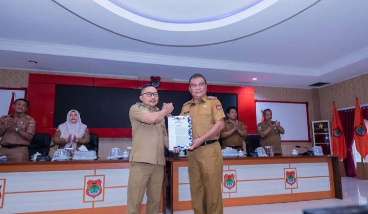 Bupati Amirudin Dorong Optimalisasi Anggaran Melalui Penyerahan DPA-SKPD
