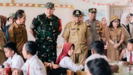 Wakil Bupati Banggai, Drs. Furqanuddin Masulili hadiri Pencanangan Pemberian Makanan Bergizi Gratis (DKISP Banggai)