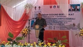 Bupati Banggai Laut Sofyan Kaepa (Foto : Nomo/ BanggaTerkini) 