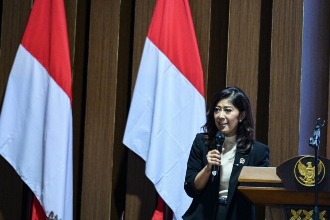 
					Menkomdigi Tantang Kepala Daerah: Berani Jadikan Transformasi Digital Prioritas?