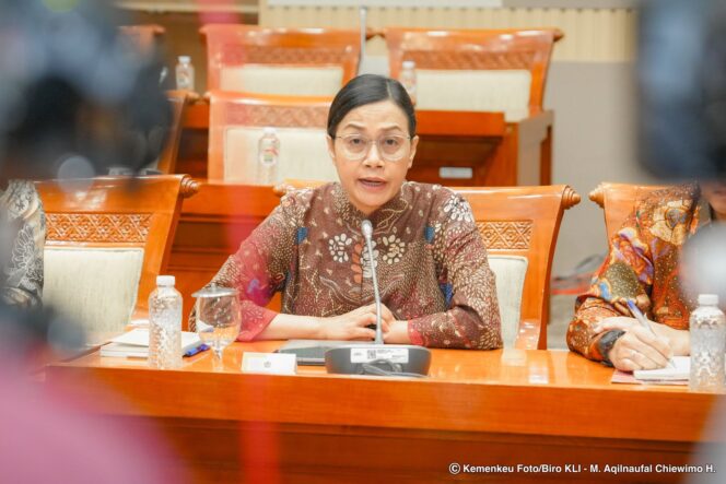 
					Beasiswa KIP, LPDP, hingga UKT Perguruan Tinggi Tidak Terdampak Efisiensi Anggaran