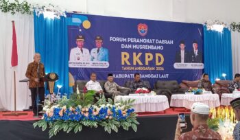 Bupati Banggai Laut Sofyan Kaepa, membuka Forum Perangkat Daerah dan Musrenbang RKPD Kabupaten Tahun 2026 (Foto: Nomo/BanggaiTerkini)