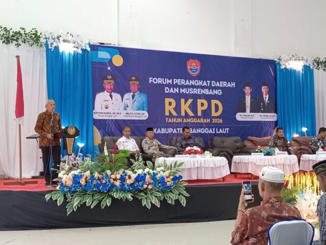 
					Bupati Banggai Laut Sofyan Kaepa, membuka Forum Perangkat Daerah dan Musrenbang RKPD Kabupaten Tahun 2026 (Foto: Nomo/BanggaiTerkini)