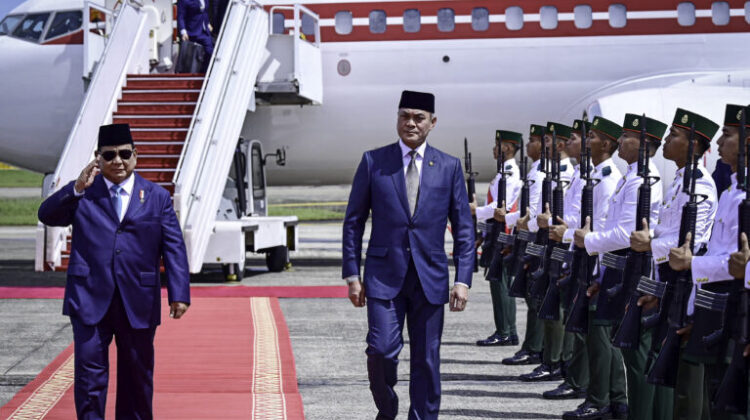 Presiden Prabowo Tiba di Brunei Darussalam untuk Kunjungan Kenegaraan