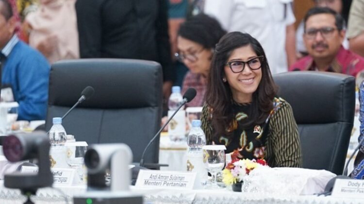 Menteri Komunikasi dan Digital Meutya Hafid di Kantor Kementerian Komdigi Selasa (27/5/2025) mengatakan Capaian ini menjadi bukti konsistensi Kemkomdigi dalam menjaga transparansi, akuntabilitas, dan tata kelola keuangan yang baik di lingkungan kementerian. (Foto: Dok Humas Kemkomdigi)