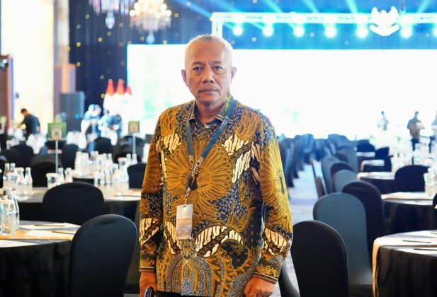 Sofyan Kaepa,SH.,M.Si Bupati Kabupaten Banggai Laut, Prov. Sulawesi Tengah (Istimewa)
