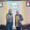 Bupati Banggai Laut, Sofyan Kaepa dan Komandan Pangkalan TNI Angkatan Laut (Danlanal) Palu, Kolonel Laut (P) Marthinus Sir (Ist)