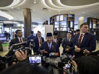 Presiden Republik Indonesia Prabowo Subianto menyampaikan prinsip Indonesia atas konflik global dalam pleno St. Petersburg International Economic Forum (SPIEF) 2025 di ExpoForum Convention and Exhibition Centre, St. Petersburg, Rusia (Foto: BPMI Setpres)