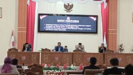 Paripurna pembahasan Raperda tentang Pertanggungjawaban Pelaksanaan APBD tahun 2024, Jumat 4 Juli 2025. (Foto: Nomo/ BanggaiTerkini)