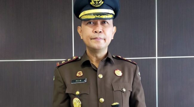 Kepala Kejaksaan Negeri (Kajari) Banggai Laut, Reinhard Tololiu (Istimewa)