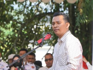Ketua DPRD Banggai Laut, Patwan Kuba,SH,.MH pada kegiatan Pelatihan SDM Pengelola Objek Wisata yang digelar oleh Dinas Pariwisata dan Kebudayaan Banggai Laut (Foto : Tim Media PAKU)