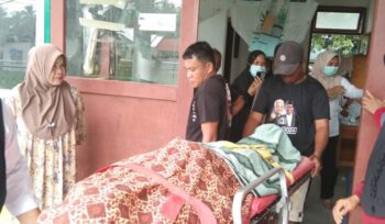 Proses evakusi Pria di Bualemo yang jatuh hingga meregang nyawa(Ist)
