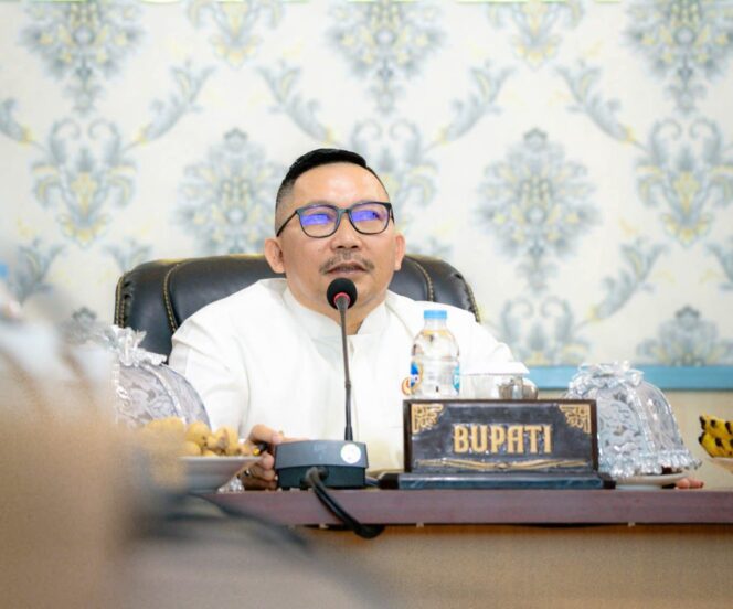 Bupati Banggai, Amirudin Tamoreka (Foto: DKISP Banggai)