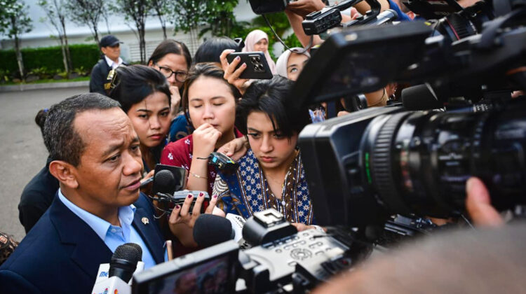 Presiden Prabowo Panggil Menteri ESDM Bahas Percepatan Transisi Energi