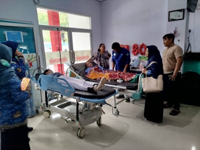 Siswa keracunan MBG di Banggai Kepulauan sedang dirawat di RSUD Trikora Salakan (Istimewa)