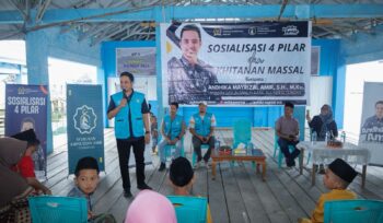 Anggota DPD RI Andhika Amir bersama SAAF Gelar Khitanan Massal di Kabupaten Tojo Una-Una (Foto : Istimewa)