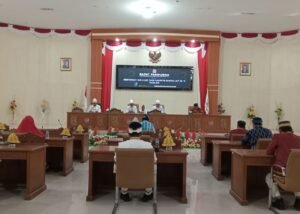 Rapat Paripurna Peringatan HUT Kabupaten Banggai Laut (Foto : Nomo/BanggaiTerkini)