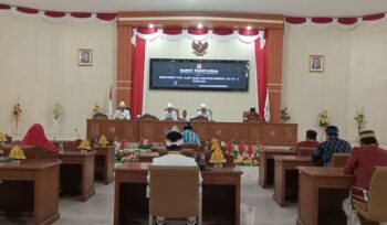 Rapat Paripurna Peringatan HUT Kabupaten Banggai Laut (Foto : Nomo/BanggaiTerkini)