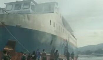 KM. Haranpanku Mekar Terbakar di Luwuk (Tangkapan Layar)