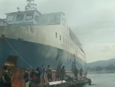 KM. Haranpanku Mekar Terbakar di Luwuk (Tangkapan Layar)