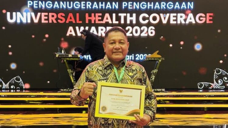 Mantap! Banggai Laut Kembali Raih UHC Award Kategori Utama dari BPJS Kesehatan RI