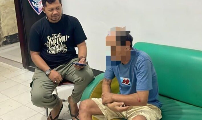 Pelaku Penikaman saat ditahan polisi (Ist)