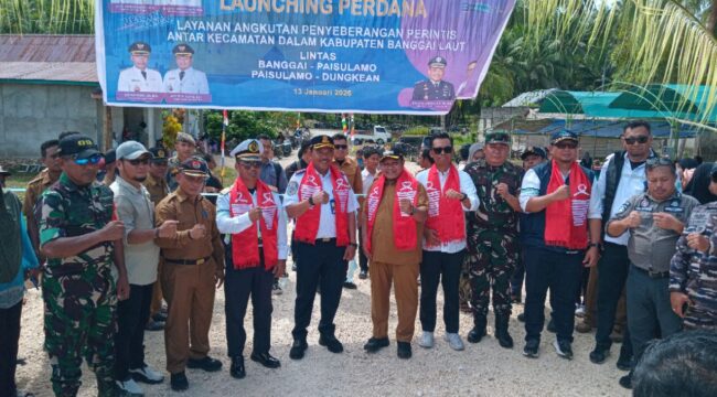 Launching Perdana KMP Teluk Tolo di Desa Paisu Lamo, Kec. Labobo (Foto : Nomo/BanggaiTerkini)