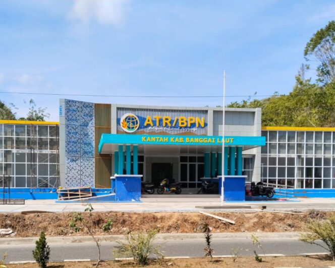 
					Kantor Pertanahan Banggai Laut (Foto : Haris Lajengko/BanggaiTerkini)