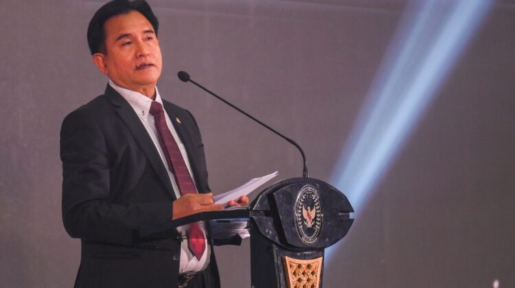 Menko Kumham Imipas Yusril Ihza Mahendra (ANTARA FOTO/Hafidz Mubarak A/bar)

