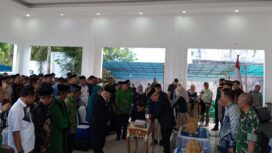 Bupati Sofyan melantik Saiful U. Usuria sebagai Sekretaris Daerah (Foto : Nomo/BanggaiTerkini)