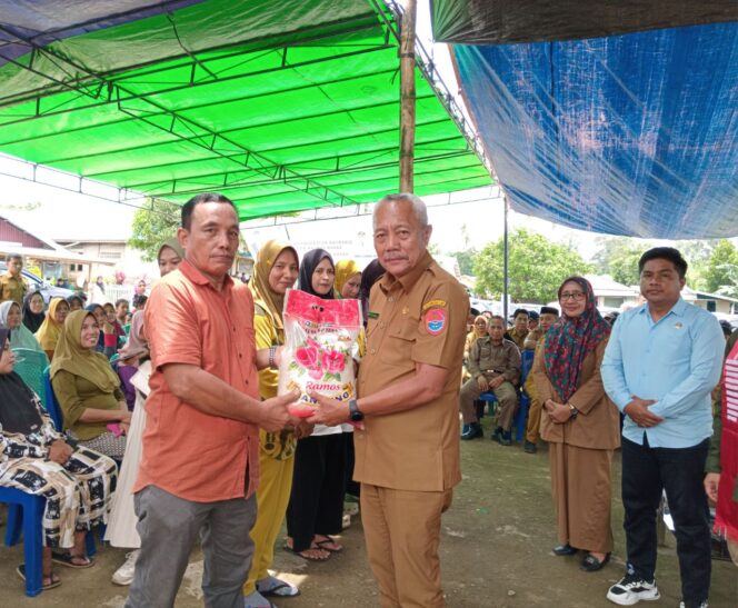 
					Tekan Inflasi, Pemkab Banggai Laut Gencarkan Gerakan Pasar Murah jelang Lebaran Idul Fitri 1447 Hijriyah