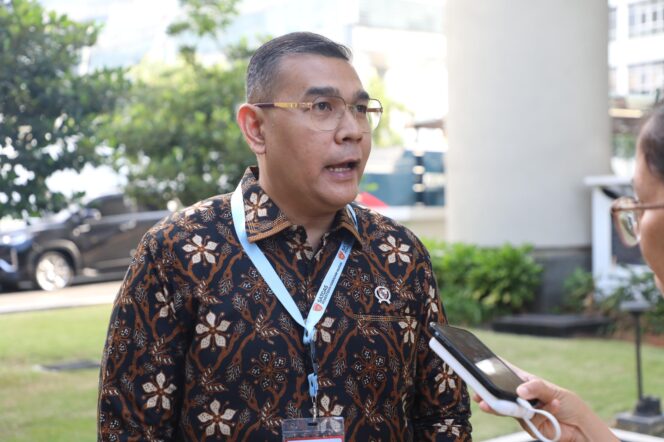 
					Wamen Ossy Saksikan Penyerahan Denda Administratif Rp11,4 Triliun oleh Satgas PKH sebagai Wujud Penyelamatan Kekayaan Negara