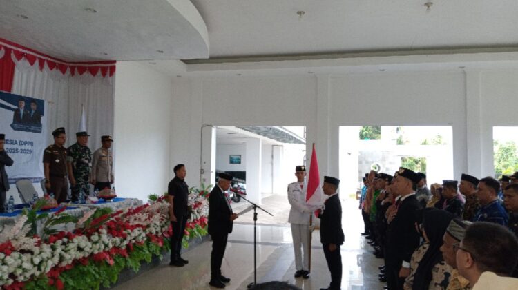 Bupati Sofyan Kaepa Lantik dan Kukuhkan Duta Pancasila Paskibraka Indonesia (DPPI) Banggai Laut