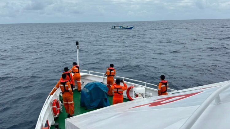 Kapal jolor ditemukan (dok.kantor sar palu)