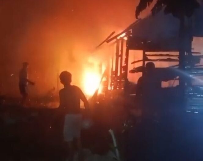 
					Kebakaran di Mansalean Labobo, Pemilik Rumah Meninggal Dunia