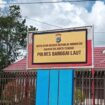 Kantor sementara Polres Banggai Laut di jalan Jati Mas, Desa Mominit, Kec. Banggai Tengah (Foto : Banggai Terkini)