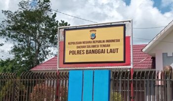 Kantor sementara Polres Banggai Laut di jalan Jati Mas, Desa Mominit, Kec. Banggai Tengah (Foto : Banggai Terkini)