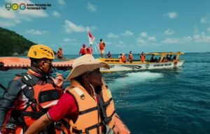 Proses pencarian oleh Unit SAR Banggai Laut (Foto: Basarnas)