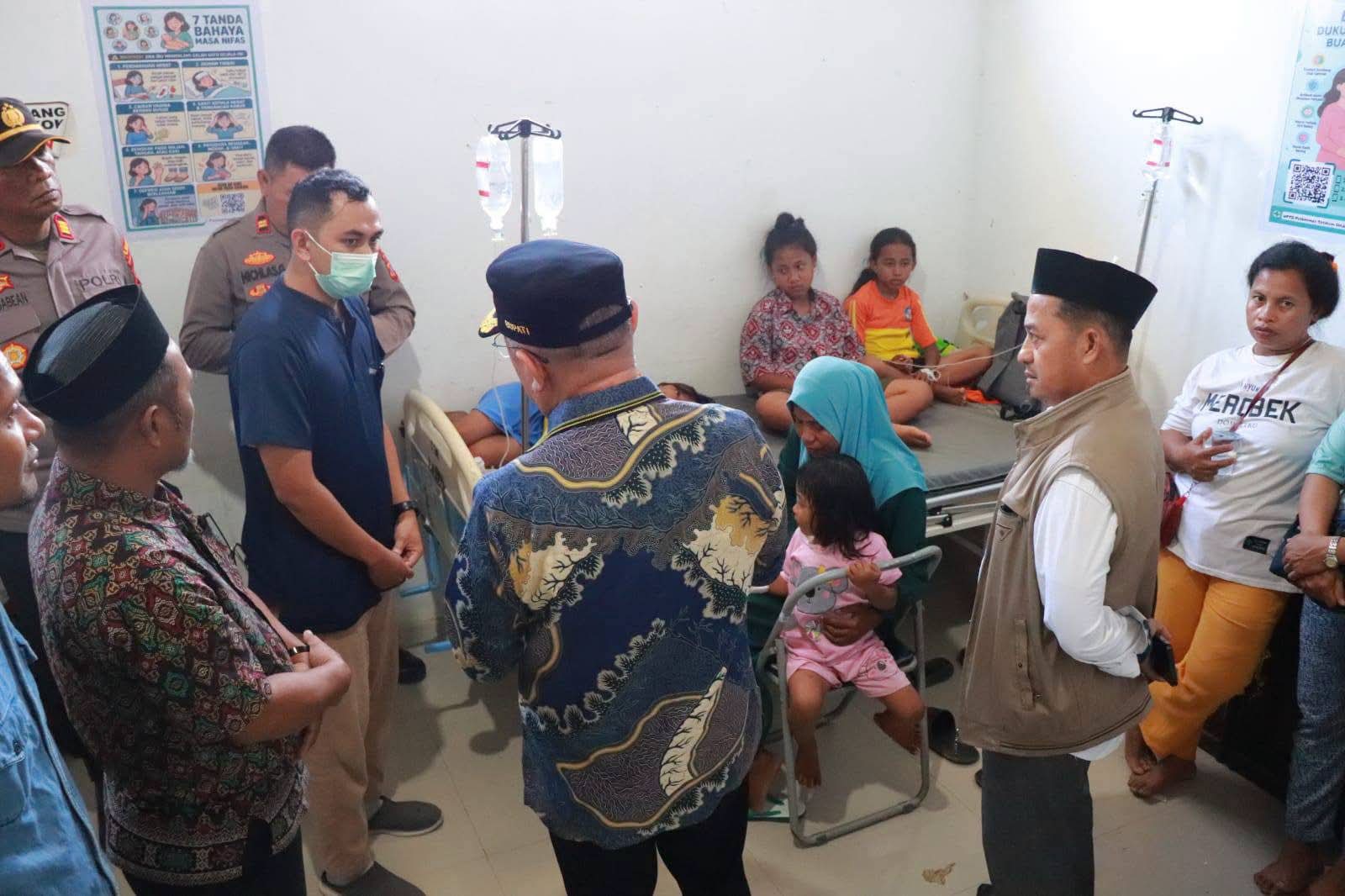Siswa diduga keracunan Makan Bergizi Gratis di Banggai Kepulauan (Dok. Kominfo Bangkep)
