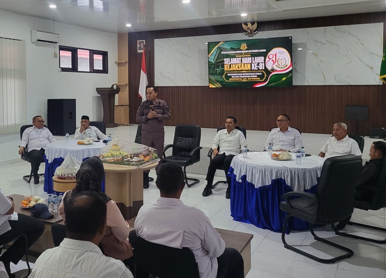 Hari lahir Kejaksaan ke-81, Pemkab Bangkep Perkuat Sinergi dengan Kejari Banggai Laut
