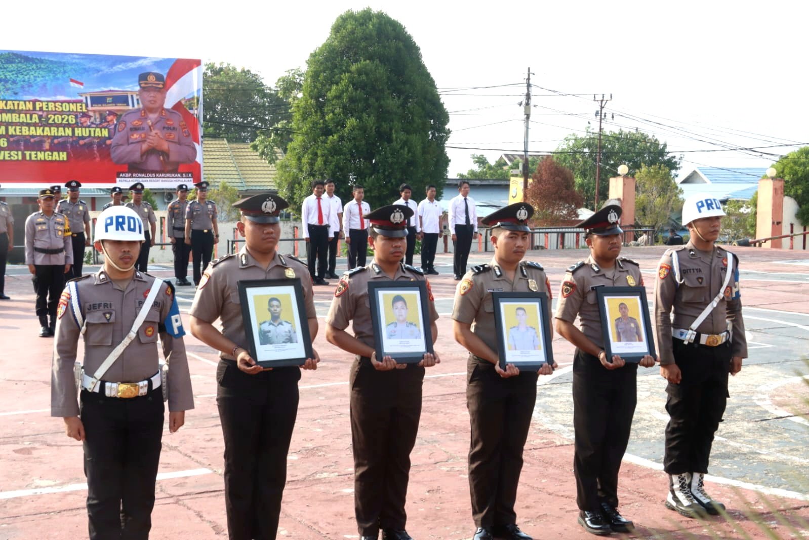 Terlibat Narkoba dan Desersi, Empat Anggota Polres Banggai Kepulauan Dipecat!