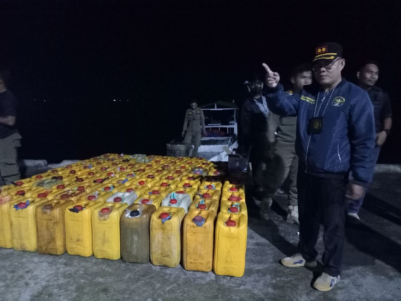 BBM Subsidi Sekitar 10 Ton di Banggai Laut Berhasil Disita, Diduga Milik Oknum Polisi